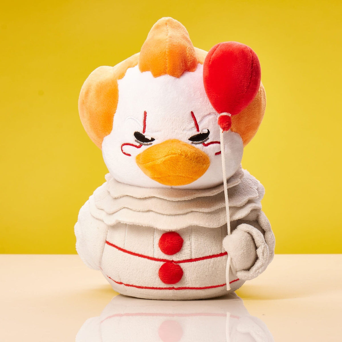 Canard IT: Pennywise TUBBZ Plushie - vue 3