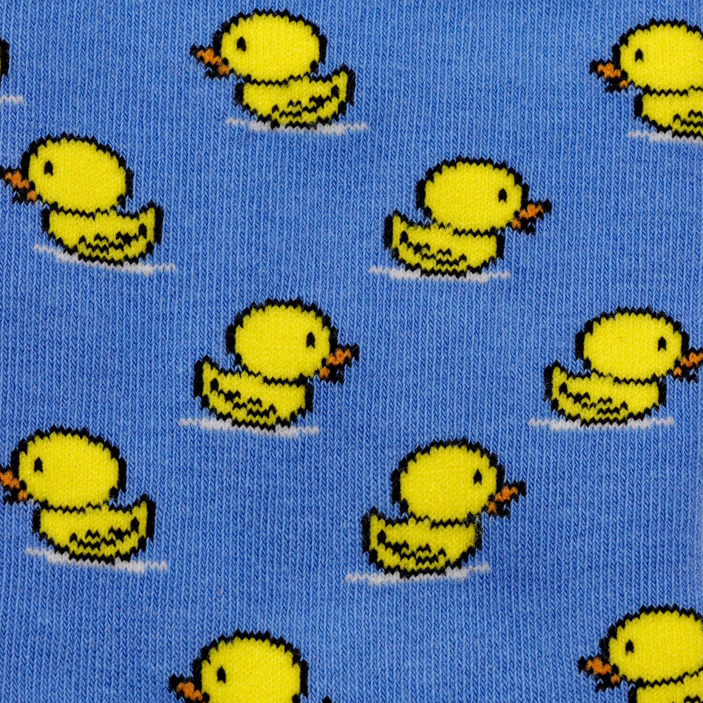 Short socks Ducklings in water