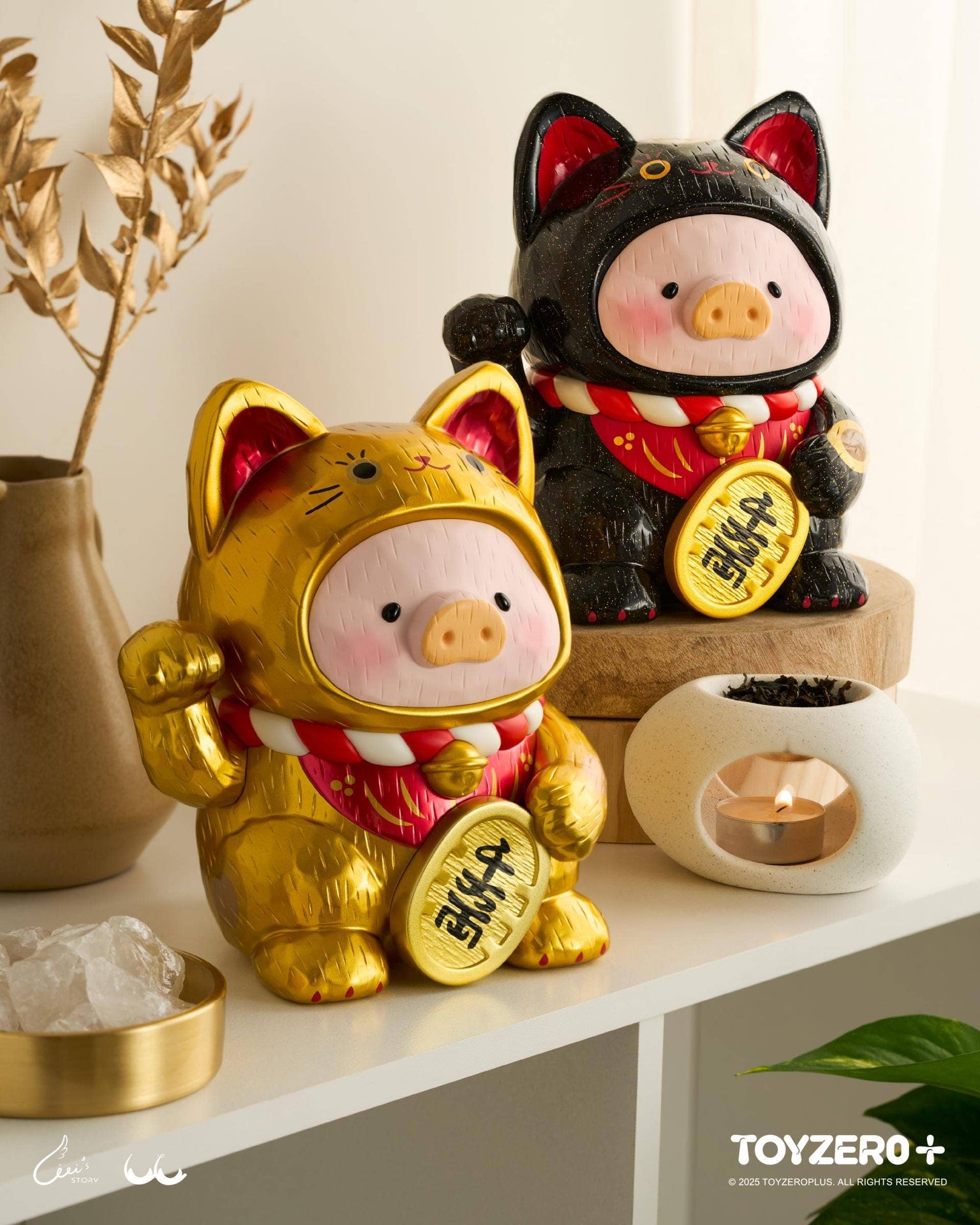 LuLu the Piglet - Maneki Lu (black cat) — 18cm wooden sculpture
