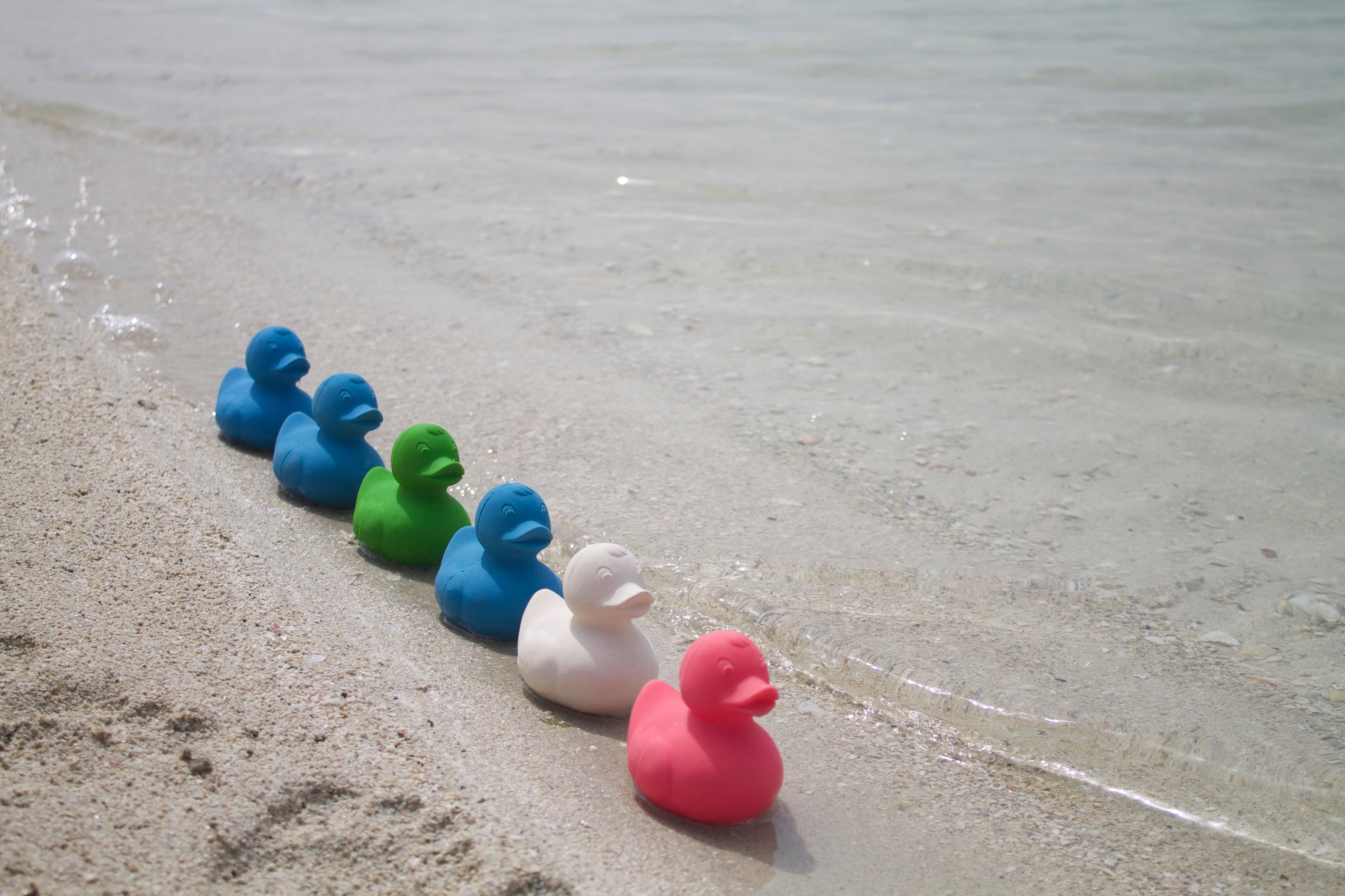 Elvis le Canard Rose – Jouet de bain et dentition bébé – vue produit 27