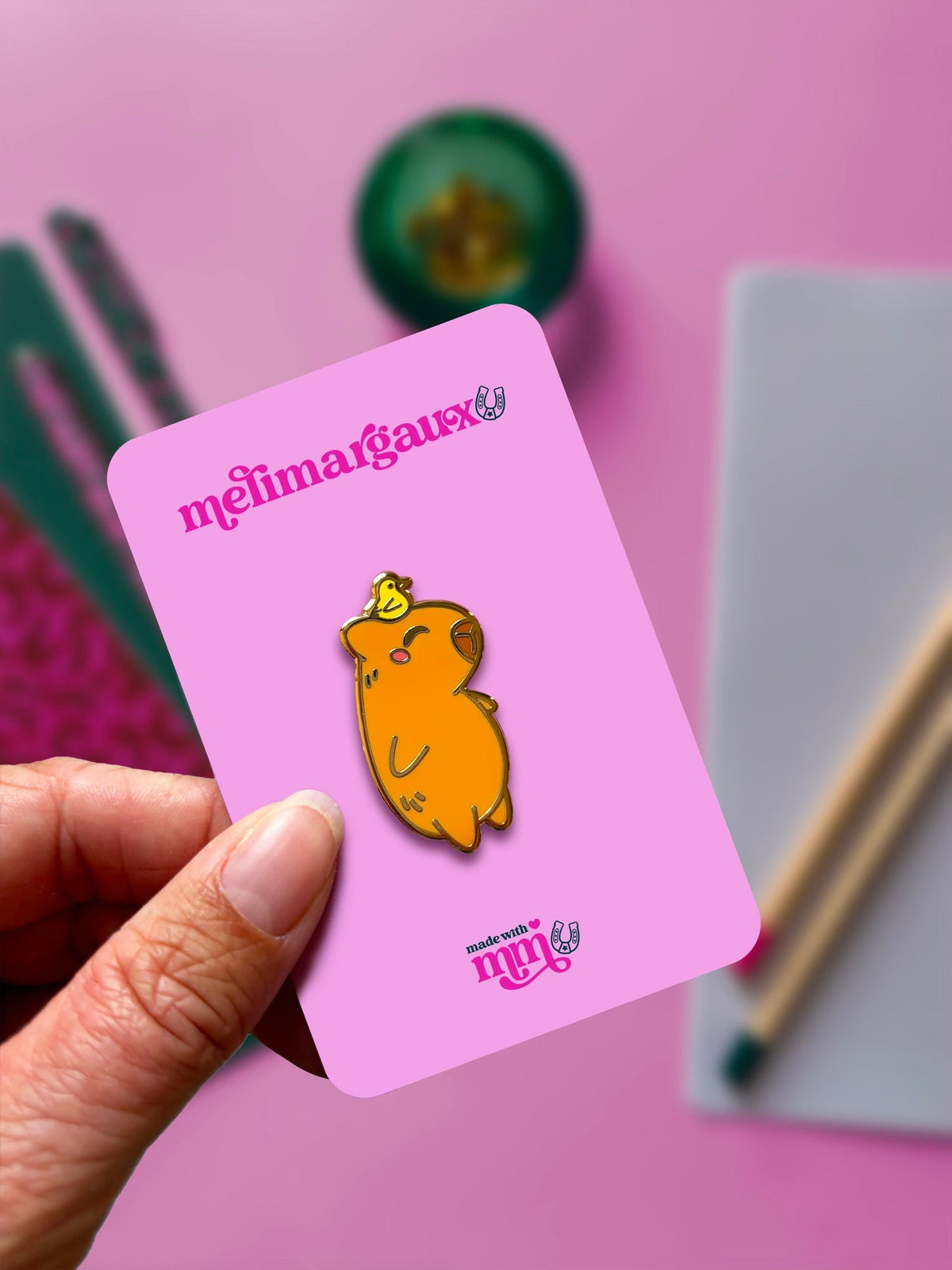 Capybaras | Pin’s emaillés — vue 9