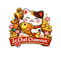 Sticker Maneki Neko kawaii avec poisson koi doré, pièces d’or, fleurs de cerisier et bannière Le Chat Chanceux.