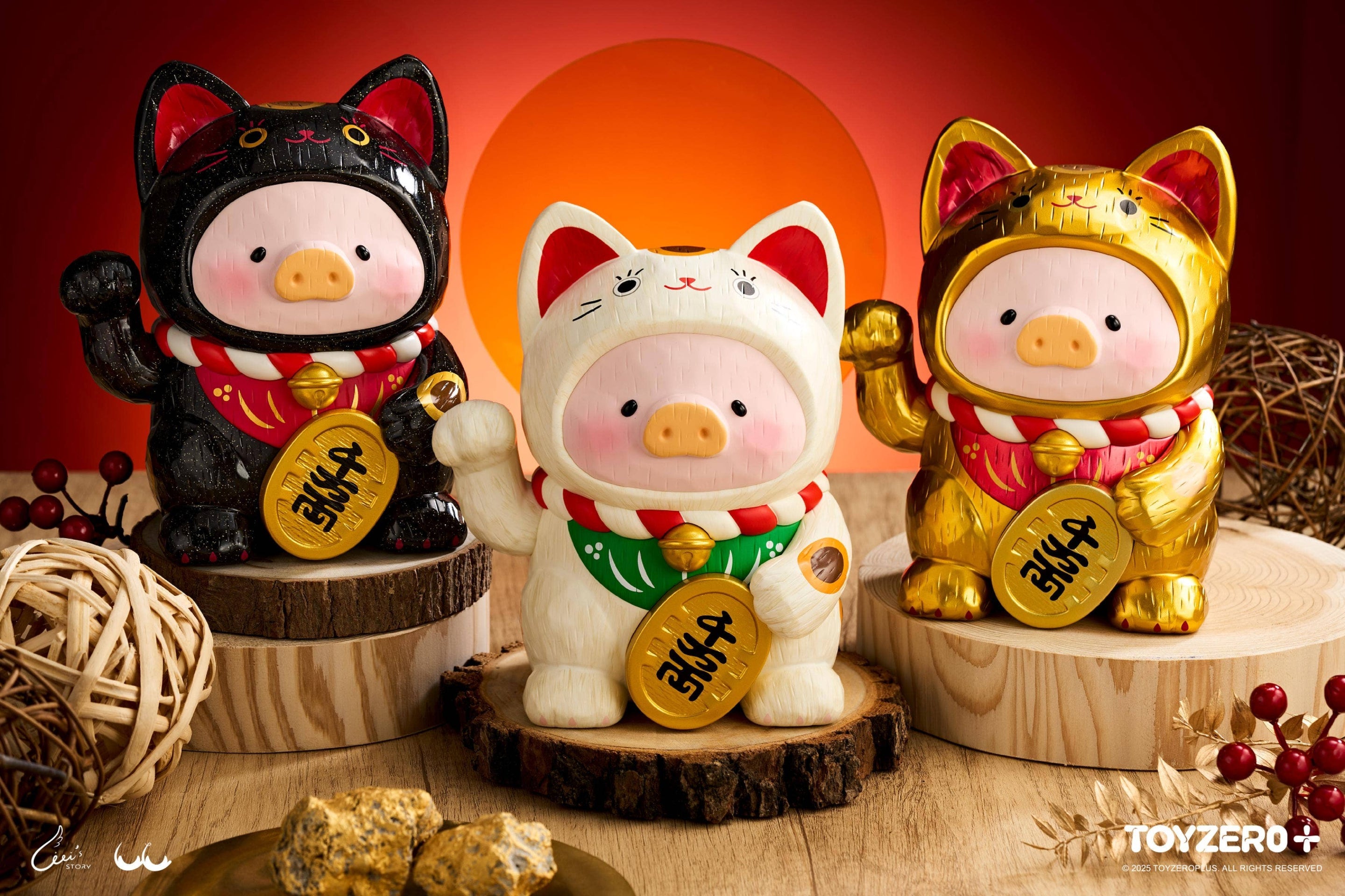 LuLu the Piglet - Maneki Lu (golden cat) - 18cm wooden sculpture