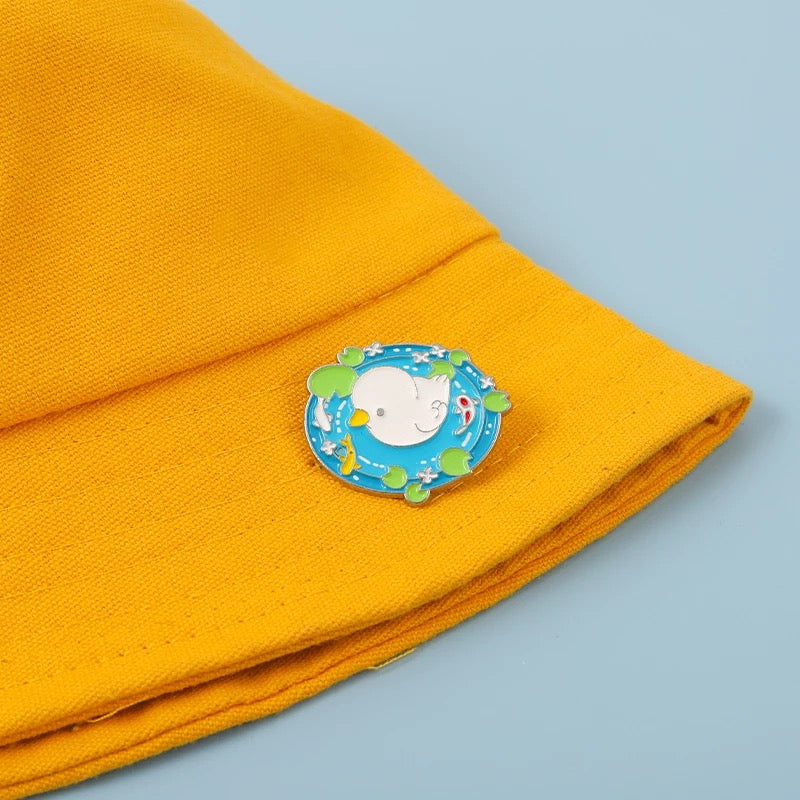 Pin's Canard Blanc sur l'eau